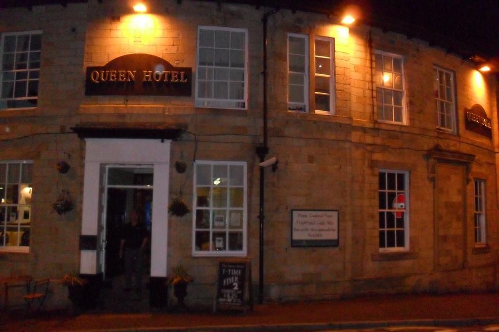 The Queen Hotel Todmorden Exterior photo