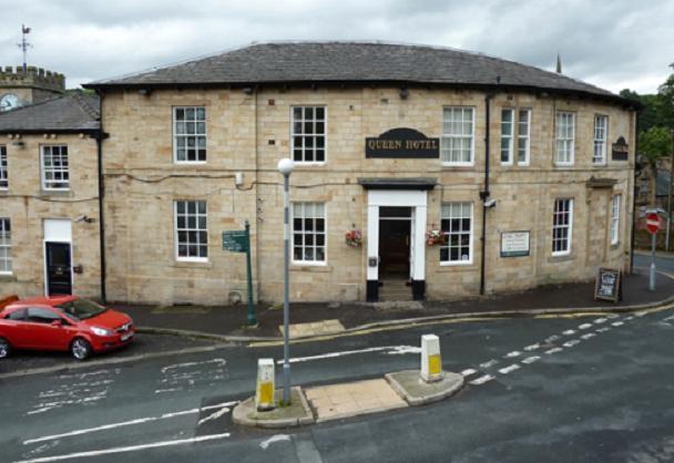 The Queen Hotel Todmorden Exterior photo